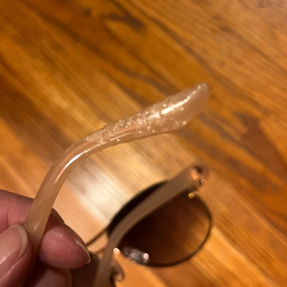 🆓🔴FWP🔴Sunglasses - Picture 4 of 4